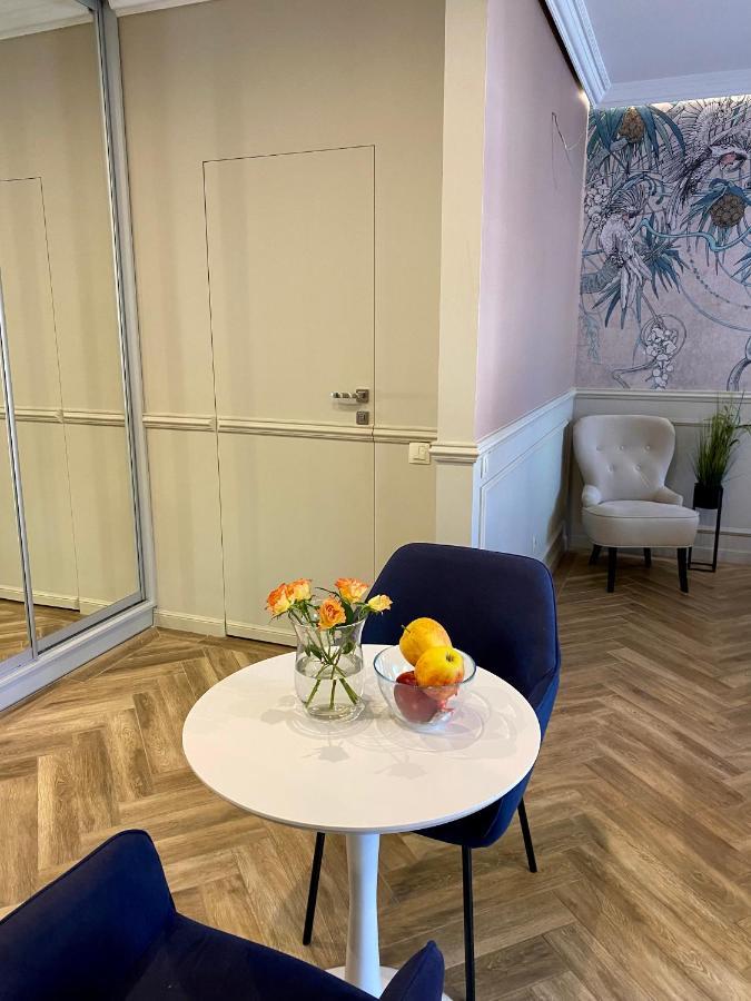 Apartamenty Zamkowe Centrum Квидзин Екстериор снимка